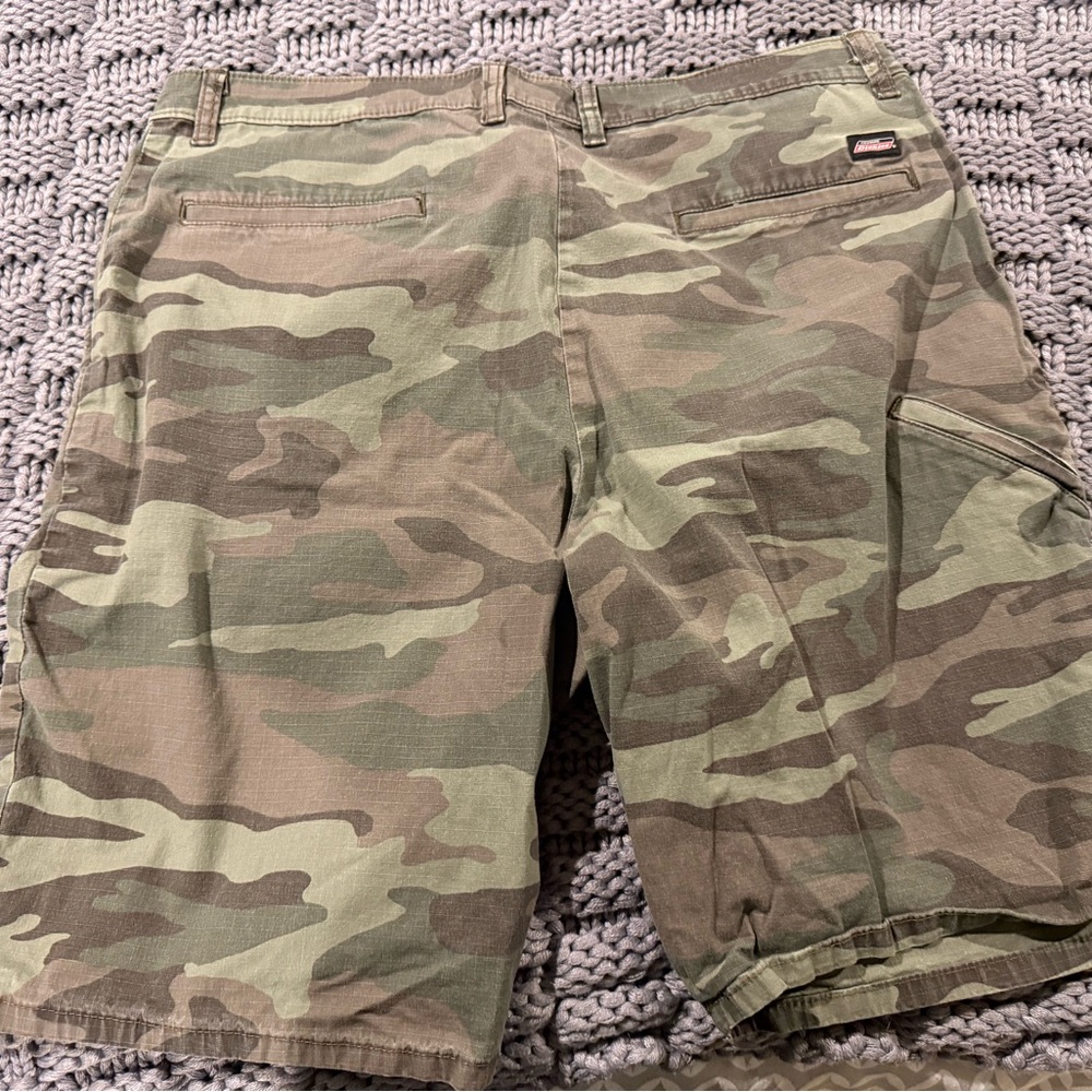 Dickies Men's Cargo Shorts - Camouflage - Picture 3 of 4